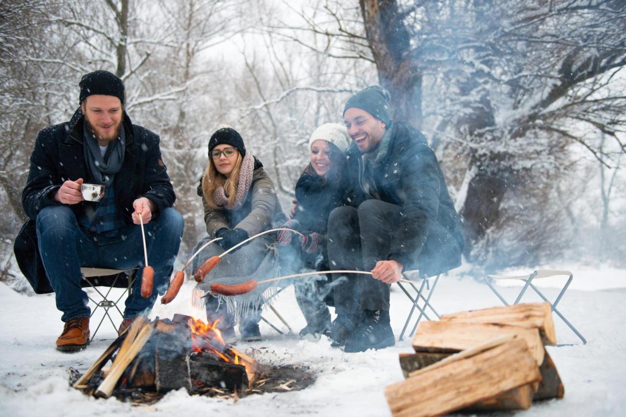 Chalet Happy Family, Secluded Location, 15 Min To Salzburg And Just Short To T Lakes Sound Of Music, Bbq&Bikes&Sunbeds For Free, Up To 14P غولنغ ان دير سالزا المظهر الخارجي الصورة