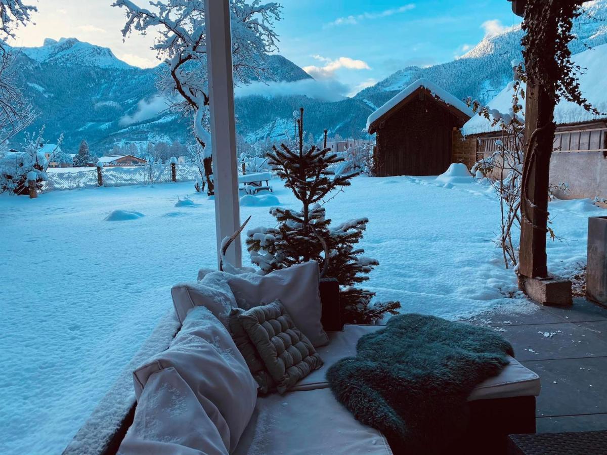 Chalet Happy Family, Secluded Location, 15 Min To Salzburg And Just Short To T Lakes Sound Of Music, Bbq&Bikes&Sunbeds For Free, Up To 14P غولنغ ان دير سالزا المظهر الخارجي الصورة