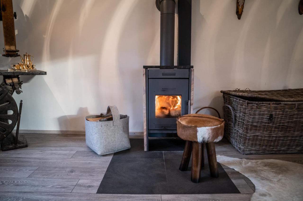 Chalet Happy Family, Secluded Location, 15 Min To Salzburg And Just Short To T Lakes Sound Of Music, Bbq&Bikes&Sunbeds For Free, Up To 14P غولنغ ان دير سالزا المظهر الخارجي الصورة