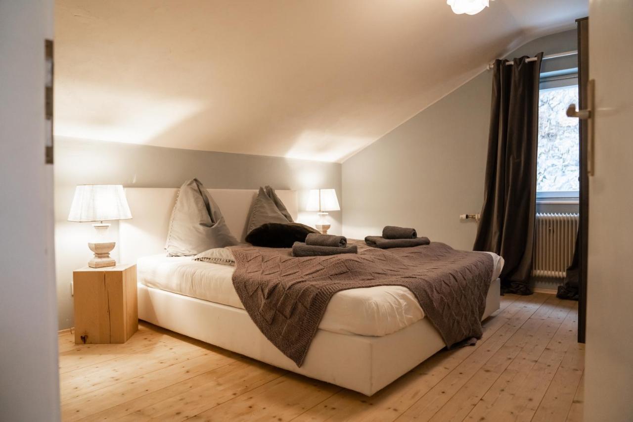 Chalet Happy Family, Secluded Location, 15 Min To Salzburg And Just Short To T Lakes Sound Of Music, Bbq&Bikes&Sunbeds For Free, Up To 14P غولنغ ان دير سالزا المظهر الخارجي الصورة