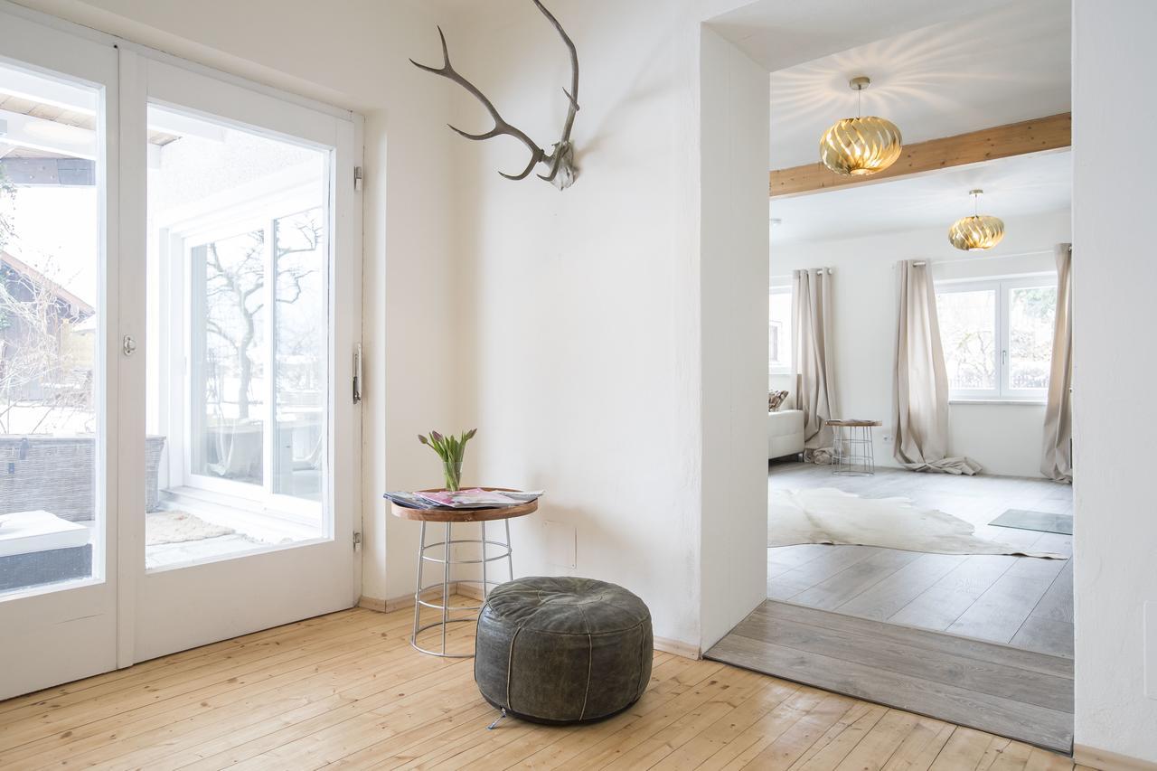 Chalet Happy Family, Secluded Location, 15 Min To Salzburg And Just Short To T Lakes Sound Of Music, Bbq&Bikes&Sunbeds For Free, Up To 14P غولنغ ان دير سالزا المظهر الخارجي الصورة
