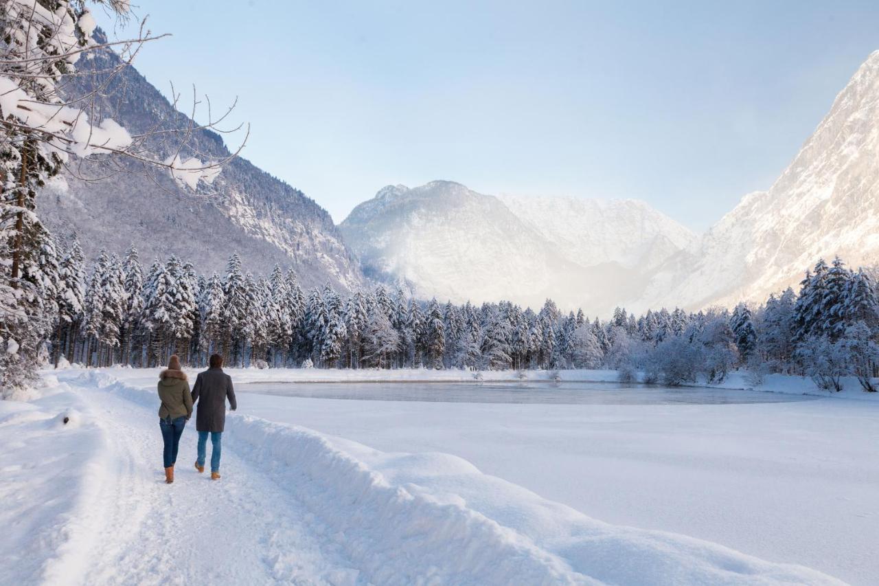 Chalet Happy Family, Secluded Location, 15 Min To Salzburg And Just Short To T Lakes Sound Of Music, Bbq&Bikes&Sunbeds For Free, Up To 14P غولنغ ان دير سالزا المظهر الخارجي الصورة
